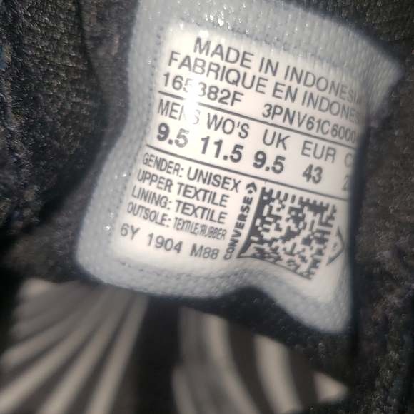 New Converse CTAS OX "WE ARE NOT ALONE"9.5M/11.5W - Picture 8 of 8